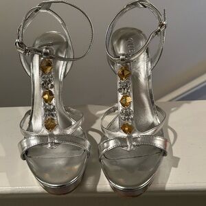 Guess silver/embellished heel